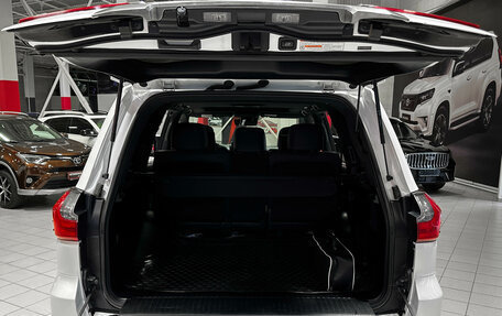 Lexus LX III, 2021 год, 10 900 000 рублей, 17 фотография