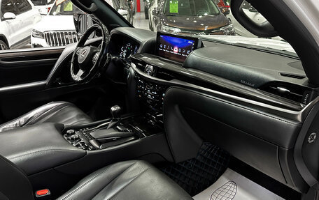 Lexus LX III, 2021 год, 10 900 000 рублей, 22 фотография