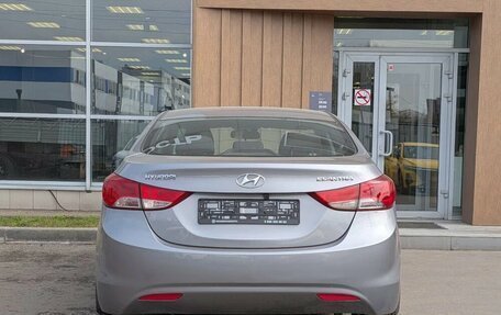 Hyundai Elantra V, 2012 год, 910 000 рублей, 5 фотография