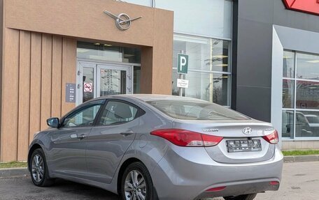Hyundai Elantra V, 2012 год, 910 000 рублей, 4 фотография