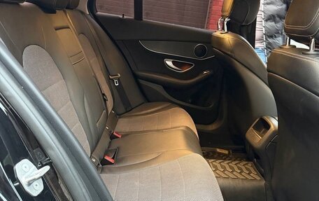 Mercedes-Benz C-Класс, 2019 год, 2 550 000 рублей, 4 фотография