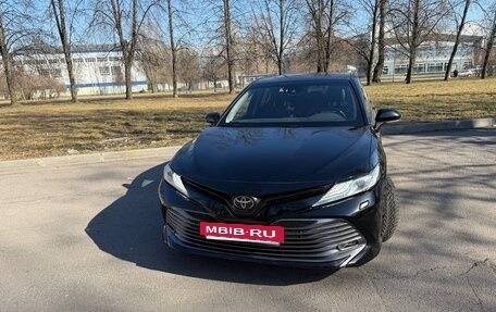 Toyota Camry, 2020 год, 3 100 000 рублей, 7 фотография