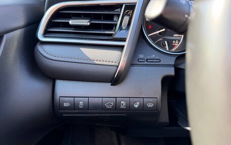 Toyota Camry, 2020 год, 3 100 000 рублей, 13 фотография
