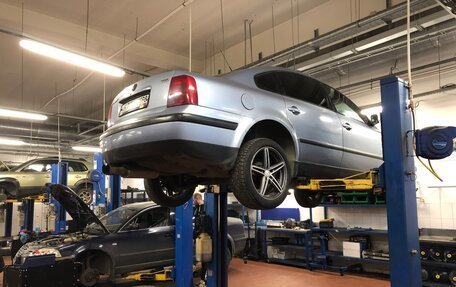 Volkswagen Passat B5+ рестайлинг, 1998 год, 280 000 рублей, 24 фотография