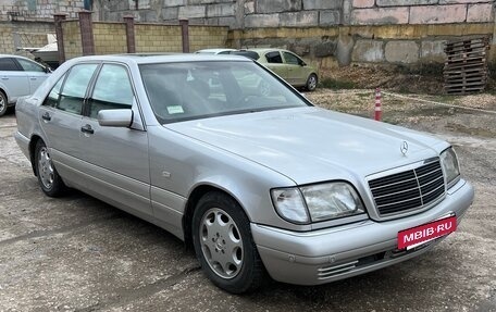 Mercedes-Benz S-Класс, 1997 год, 1 800 000 рублей, 2 фотография