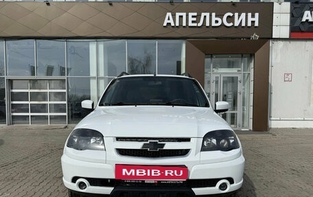 Chevrolet Niva I рестайлинг, 2020 год, 990 000 рублей, 2 фотография