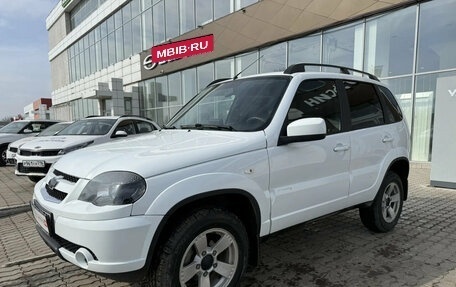 Chevrolet Niva I рестайлинг, 2020 год, 990 000 рублей, 3 фотография