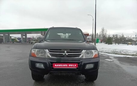Mitsubishi Montero III, 2000 год, 880 000 рублей, 3 фотография