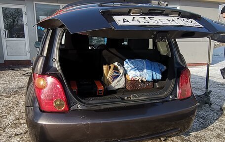 Toyota Ist II, 2004 год, 500 000 рублей, 10 фотография