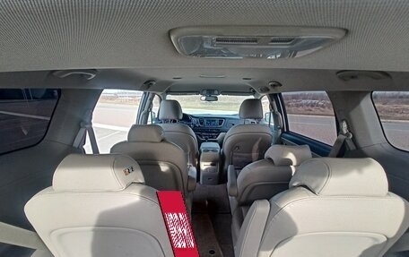 KIA Carnival III, 2019 год, 2 690 000 рублей, 26 фотография