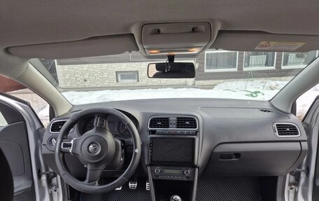 Volkswagen Polo VI (EU Market), 2011 год, 630 000 рублей, 5 фотография