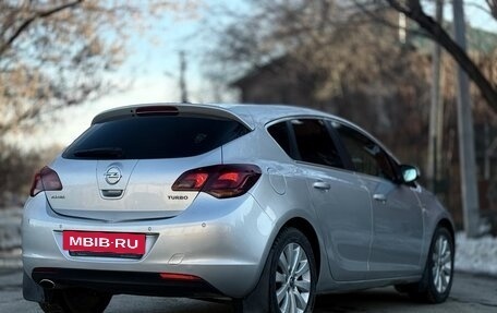 Opel Astra J, 2010 год, 750 000 рублей, 5 фотография