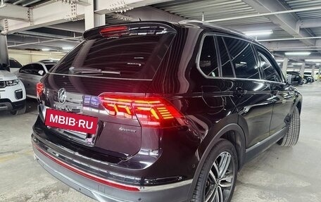 Volkswagen Tiguan II, 2022 год, 4 400 000 рублей, 6 фотография