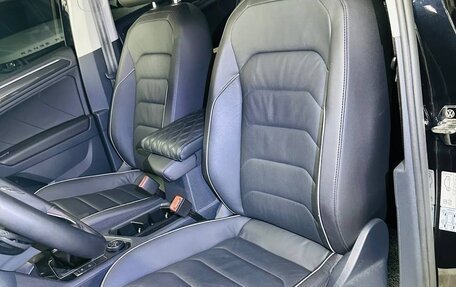 Volkswagen Tiguan II, 2022 год, 4 400 000 рублей, 17 фотография