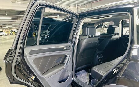 Volkswagen Tiguan II, 2022 год, 4 400 000 рублей, 31 фотография