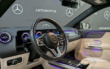 Mercedes-Benz GLA, 2020 год, 3 350 000 рублей, 11 фотография