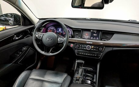 KIA K7, 2019 год, 2 500 000 рублей, 17 фотография