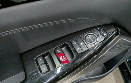 KIA K7, 2019 год, 2 500 000 рублей, 10 фотография