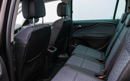 Opel Zafira C рестайлинг, 2013 год, 1 350 000 рублей, 11 фотография