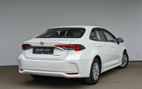 Toyota Corolla, 2022 год, 2 345 000 рублей, 3 фотография