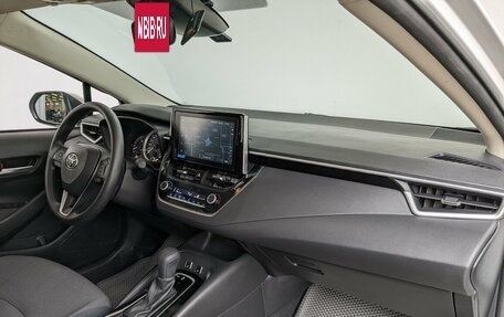 Toyota Corolla, 2022 год, 2 345 000 рублей, 2 фотография