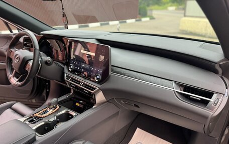 Lexus RX IV рестайлинг, 2023 год, 8 100 000 рублей, 7 фотография