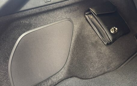 Lexus RX IV рестайлинг, 2023 год, 8 100 000 рублей, 15 фотография