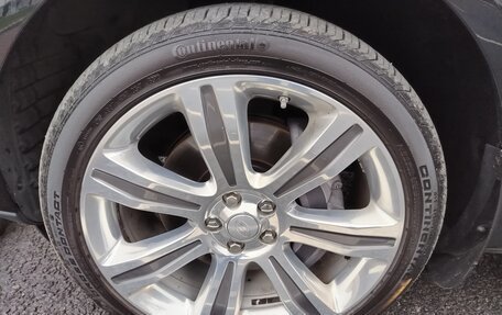 Land Rover Range Rover IV рестайлинг, 2017 год, 4 750 000 рублей, 6 фотография