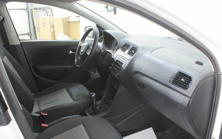 Volkswagen Polo VI (EU Market), 2013 год, 840 000 рублей, 10 фотография