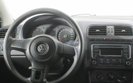 Volkswagen Polo VI (EU Market), 2013 год, 840 000 рублей, 15 фотография