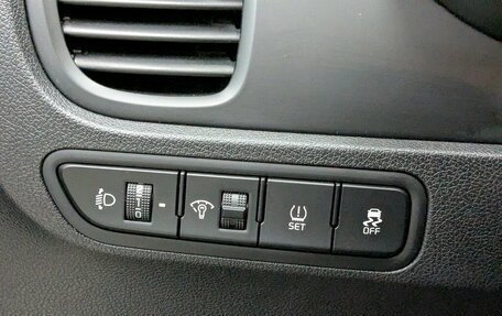 KIA Rio IV, 2020 год, 1 630 000 рублей, 5 фотография