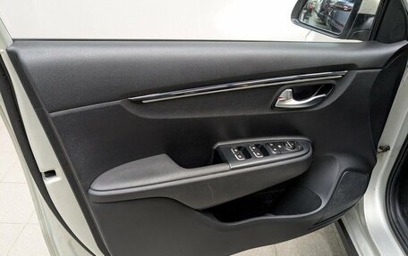 KIA Rio IV, 2020 год, 1 630 000 рублей, 8 фотография