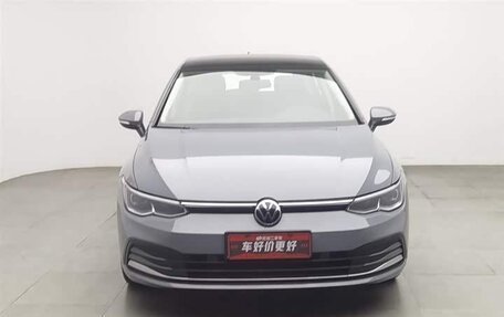 Volkswagen Golf VIII, 2022 год, 1 680 000 рублей, 3 фотография