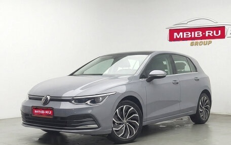 Volkswagen Golf VIII, 2022 год, 1 680 000 рублей, 1 фотография