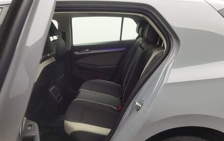 Volkswagen Golf VIII, 2022 год, 1 680 000 рублей, 17 фотография