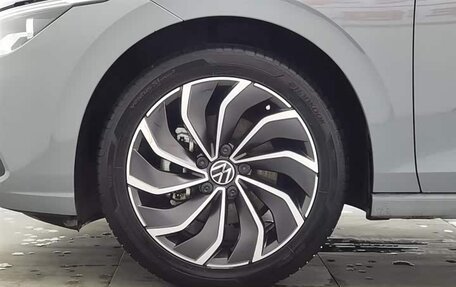 Volkswagen Golf VIII, 2022 год, 1 680 000 рублей, 21 фотография