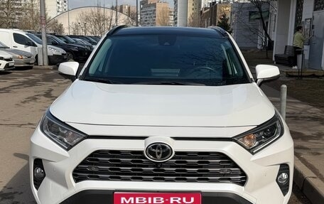 Toyota RAV4, 2022 год, 3 190 000 рублей, 1 фотография