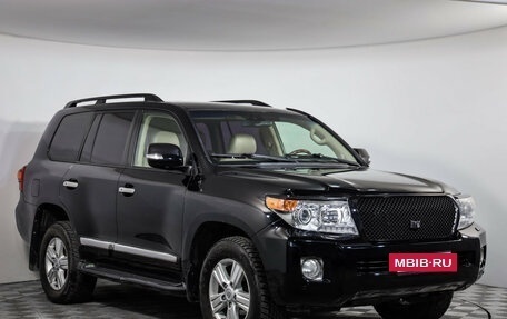 Toyota Land Cruiser 200, 2013 год, 3 999 000 рублей, 3 фотография