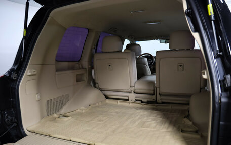 Toyota Land Cruiser 200, 2013 год, 3 999 000 рублей, 31 фотография