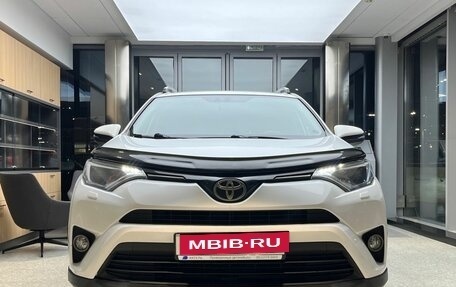 Toyota RAV4, 2016 год, 2 120 000 рублей, 2 фотография
