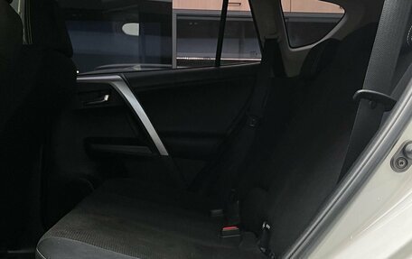 Toyota RAV4, 2016 год, 2 120 000 рублей, 12 фотография