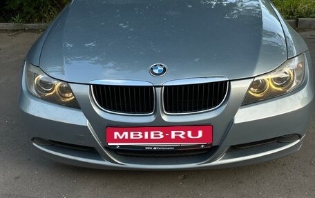 BMW 3 серия, 2006 год, 825 000 рублей, 13 фотография