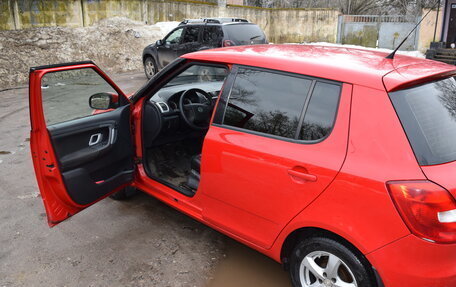 Skoda Fabia II, 2009 год, 650 000 рублей, 4 фотография