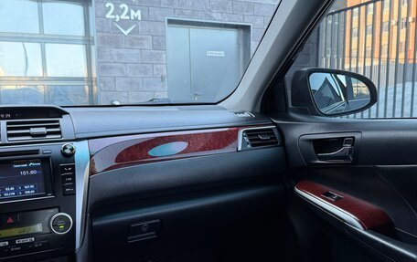 Toyota Camry, 2012 год, 1 790 000 рублей, 37 фотография