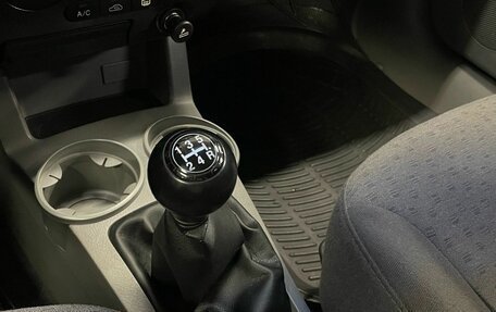 KIA Rio II, 2004 год, 270 000 рублей, 18 фотография