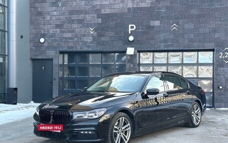 BMW 7 серия, 2017 год, 3 890 000 рублей, 3 фотография