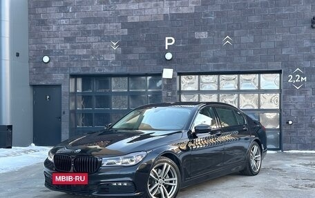 BMW 7 серия, 2017 год, 3 890 000 рублей, 2 фотография