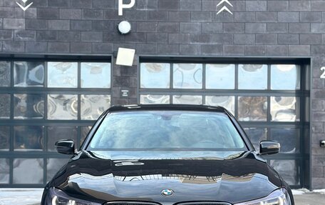 BMW 7 серия, 2017 год, 3 890 000 рублей, 15 фотография