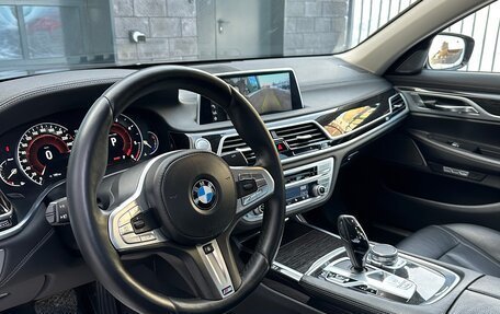 BMW 7 серия, 2017 год, 3 890 000 рублей, 22 фотография
