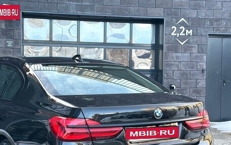 BMW 7 серия, 2017 год, 3 890 000 рублей, 8 фотография